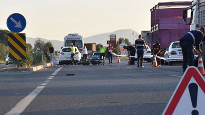 Piknikten dönen kamyonet şarampole yuvarlandı: 3'ü ağır 16 yaralı