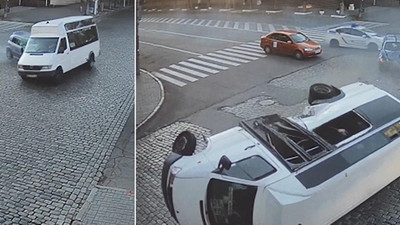 Polisten kaçan alkollü sürücü, çarptığı minibüsü devirdi