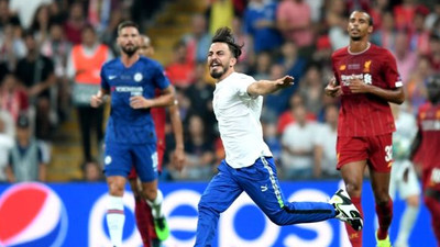 Süper Kupa’da sahaya giren kişinin kim olduğu belli oldu