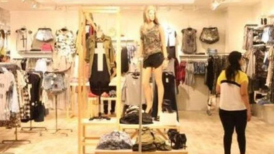 Giyim devi 100 mağazasını kapatacak!