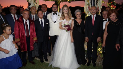 Kılıçdaroğlu nikah şahitliği yaptı