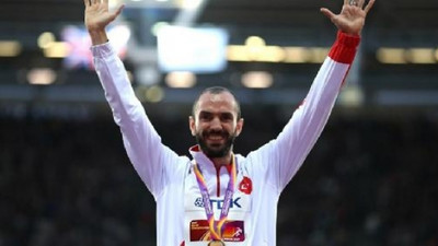 Ramil Guliyev'den birincilik