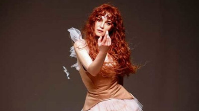 Ünlü şarkıcı Instagram'dan ahlaksızlığı ifşa etti