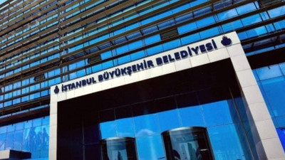 İBB kentin tüm ekranlarında Fransa - Türkiye karşılaşmasını yayınlayacak