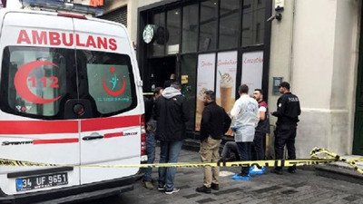 İstiklal'de bir kişi oturur halde ölü bulundu