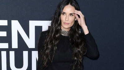 Küçükken tecavüze uğrayan ünlü oyuncu o kişinin kimliğini açıkladı