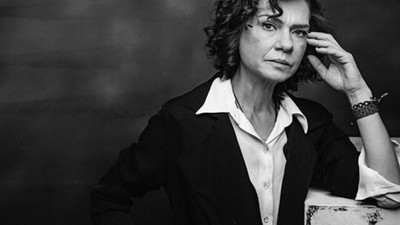 Aslı Erdoğan'dan Bakan Yardımcısı Mustafa Safran'a yanıt