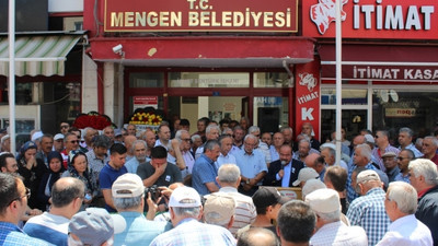 Çalışanının girdiği iddia için hakkında cenaze anonsu yapıldı: Kendimi yokladım, canlıyım, sarılanlar oldu