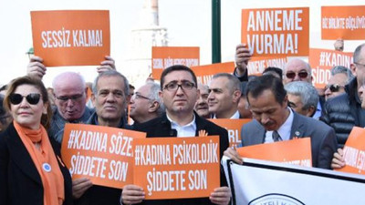 Erkekler, kadına şiddete karşı yürüdü