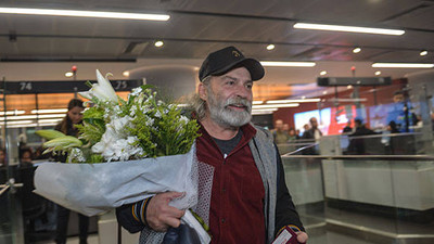 Haluk Bilginer: Türkiye mutlu olduğu için mutlu oldum