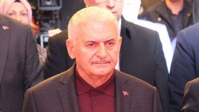 Binali Yıldırım: Biz yoldan çıkmadık, bazıları menfaatinin bittiği durakta inmiştir