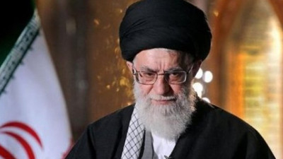 Facebook İran lideri Hamaney’in Arapça sayfasını kapattı