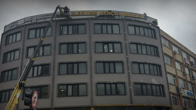 İBB Gençlik Meclisi'nin faaliyetleri durduruldu