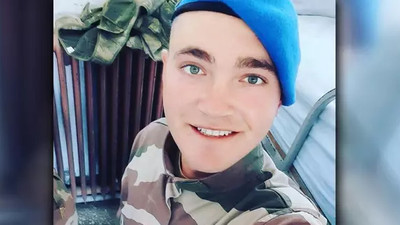 İzne gelen askerin sır ölümü! Yol kenarında yarı çıplak vaziyette bulundu