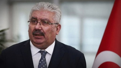 MHP'li Yalçın Davutoğlu'nu hedef aldı!