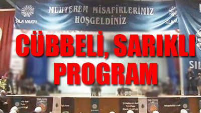 Devlet okulunda Atatürk posterinin üzerini kapattılar