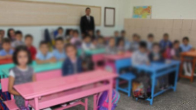 Öğretmenlere tweet ve ziyaret baskısı