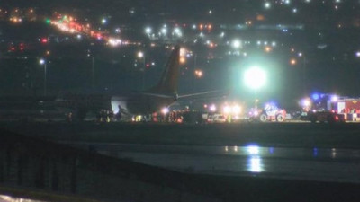 Sabiha Gökçen'de pistten çıkan uçağı kurtarma çalışmaları devam ediyor