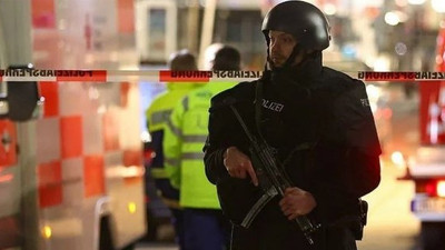 Almanya'da bir nargile kafeye daha silahlı saldırı