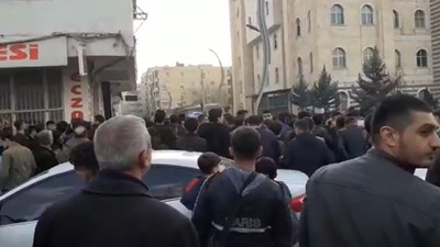 Cizre Kaymakamlık binasında bir intihar girişimi daha...