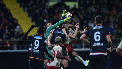 Galatasaray'a Antalya'da ağır darbe!