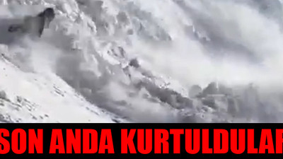 Kızak yapan çocukların üzerine düşen çığ korkuttu!