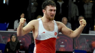 Milli güreşçimiz, Avrupa şampiyonu oldu