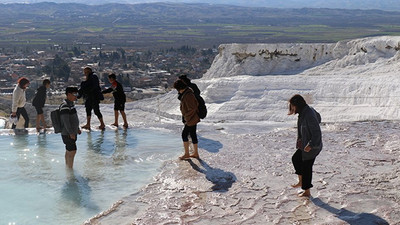 Pamukkale’de zam isyanı: Yabancılar giriyor, biz giremiyoruz