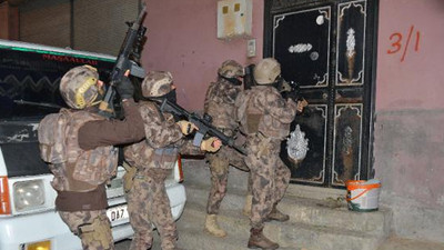 Şafak vakti sosyal medya operasyonu