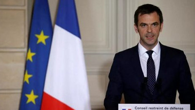 Fransa Sağlık Bakanı: Koronavirüs salgını, Evanjelik Kilisesi'nde yapılan ayinlerden yayıldı