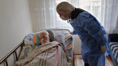 Kartal Belediyesi vatandaşlarına evde sağlık ve hasta nakil hizmetleri sunuyor 