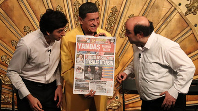 Müjdat Gezen oyununda iktidara 'siyasi ayak' göndermesi!