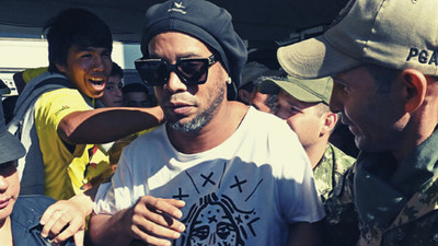 Ronaldinho Paraguay'da tutuklandı