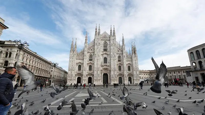 Rusya İtalya'ya uzman ekip ve yardım yolluyor