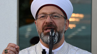 Ali Erbaş: Herkes evinde ailesiyle teravih namazlarını kılabilir