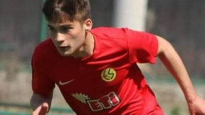 Eskişehirspor’un 20 yaşındaki futbolcusu  hayatını kaybetti