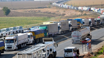 Günlerdir sınırda bekletilen TIR şoförleri hakkında flaş gelişme