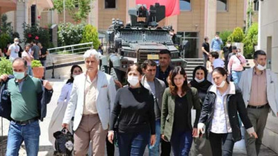 HDP'li 2 belediye eş başkanı tutuklandı; 4 kişiye ev hapsi, 6 kişiye adli kontrol