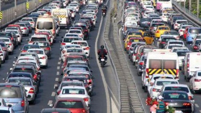 İstanbul'da son 2 ayın en yoğun trafiği