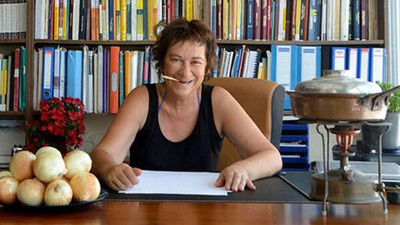 Türkiye'nin ilk kadın yönetmenlerinden Sunar Kural Aytuna hayatını kaybetti