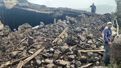 1'i korucu, 7 kişi göçükten kurtarıldı... Bakanlar Soylu ve Kurum bölgeye gidiyor