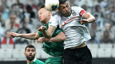 Beşiktaş - Konyaspor maçında 3 gol bir kırmızı kart...