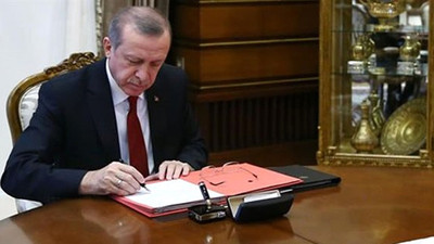 Erdoğan'ın imzası ile 33 ilin valisi değişti 17 vali merkeze alındı