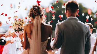 Kalabalık Türk düğünleri Almanya'yı ikiye böldü