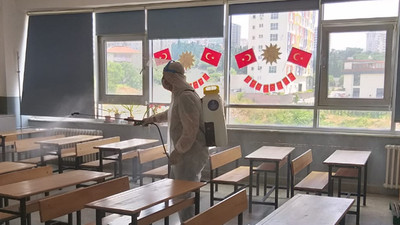 Kartal Belediyesi'nden YKS öncesi okullarda ilaçlama yaptı