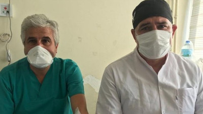 Maske uyarısı yapan doktorları darp ettiler