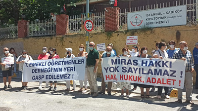 Öğretmenler böyle kapıya konuldu