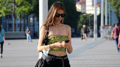 Sokağa çıkma yasağı sona erdi; Vatandaşlar Taksim'e akın etti