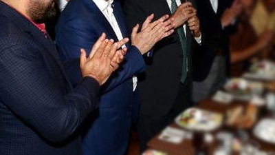 AKP'de koronavirüs paniği: Toplu yemeğe katılan bir üyede koronavirüs çıktı