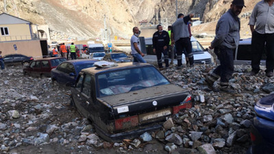 Artvin'de selde 1 kişi hayatını kaybetti, 3 kişi kayıp